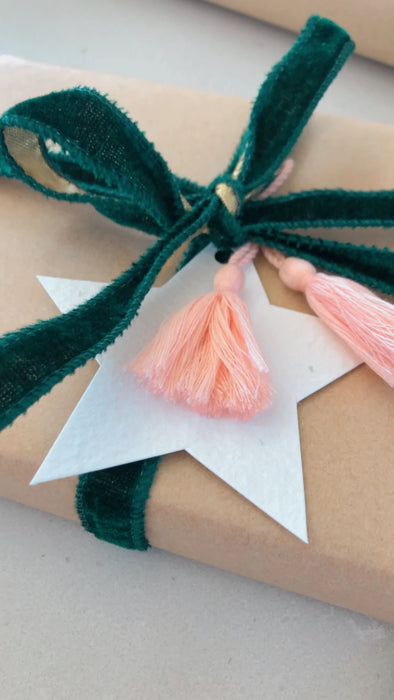 star blooming gift tag